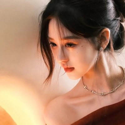 绿女神 海报